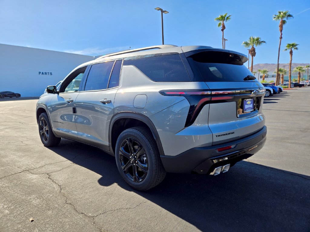 New 2027 Chevrolet Traverse LT SUV