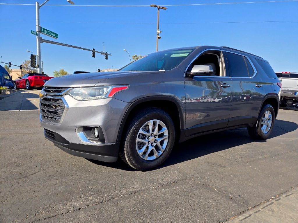 Used 2020 Chevrolet Traverse LT Cloth SUV