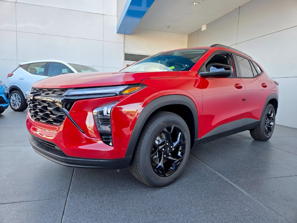 New 2026 Chevrolet Trax LT SUV