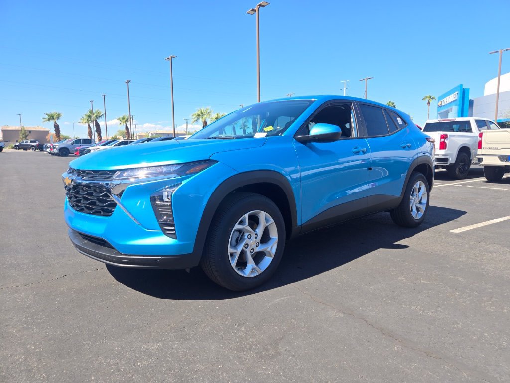 New 2026 Chevrolet Trax LS SUV