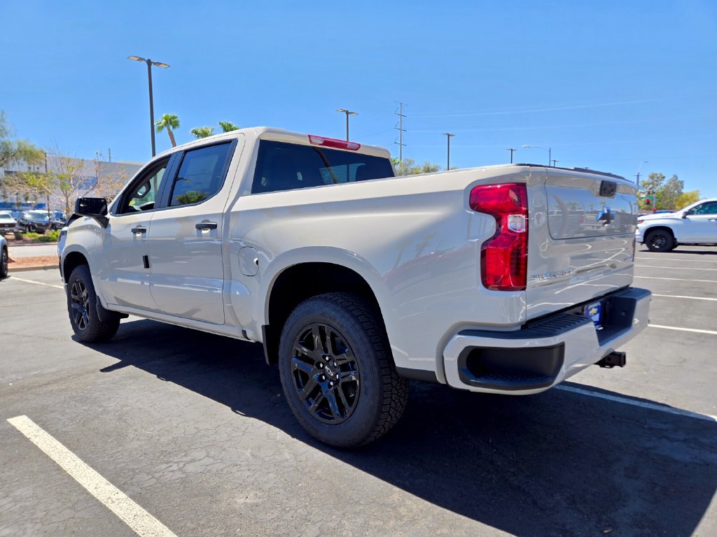 New 2026 Chevrolet Silverado 1500 Custom Truck