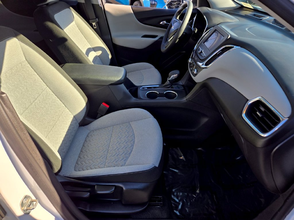 2024 Chevrolet Equinox LS - Photo 15