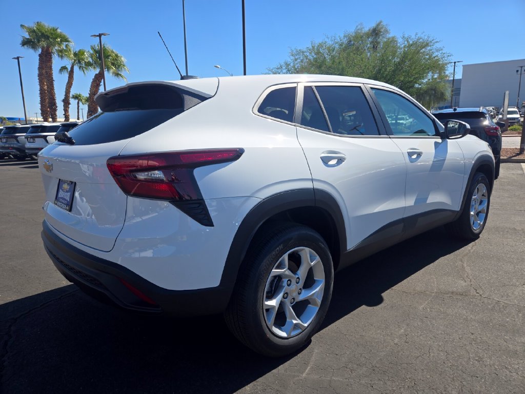 New 2026 Chevrolet Trax LS SUV