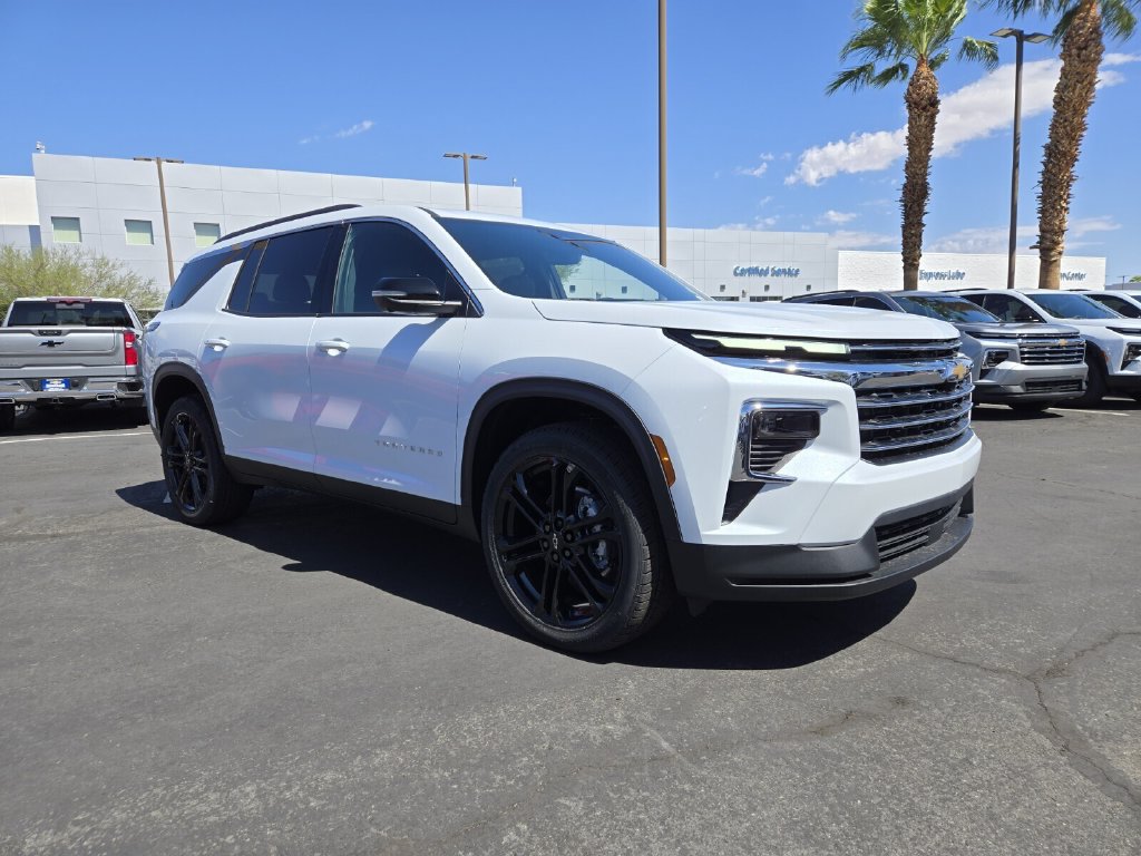New 2027 Chevrolet Traverse LT SUV