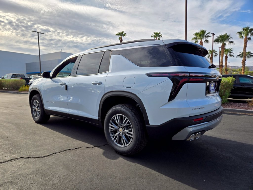 New 2027 Chevrolet Traverse LT SUV