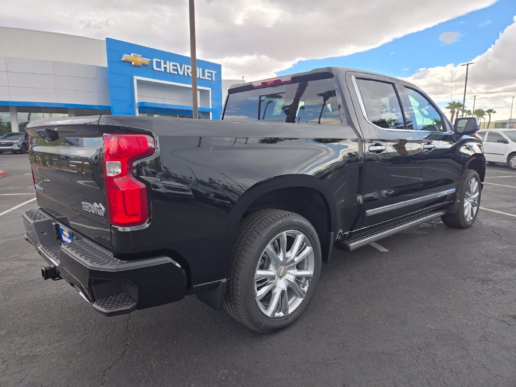 New 2026 Chevrolet Silverado 1500 High Country Truck