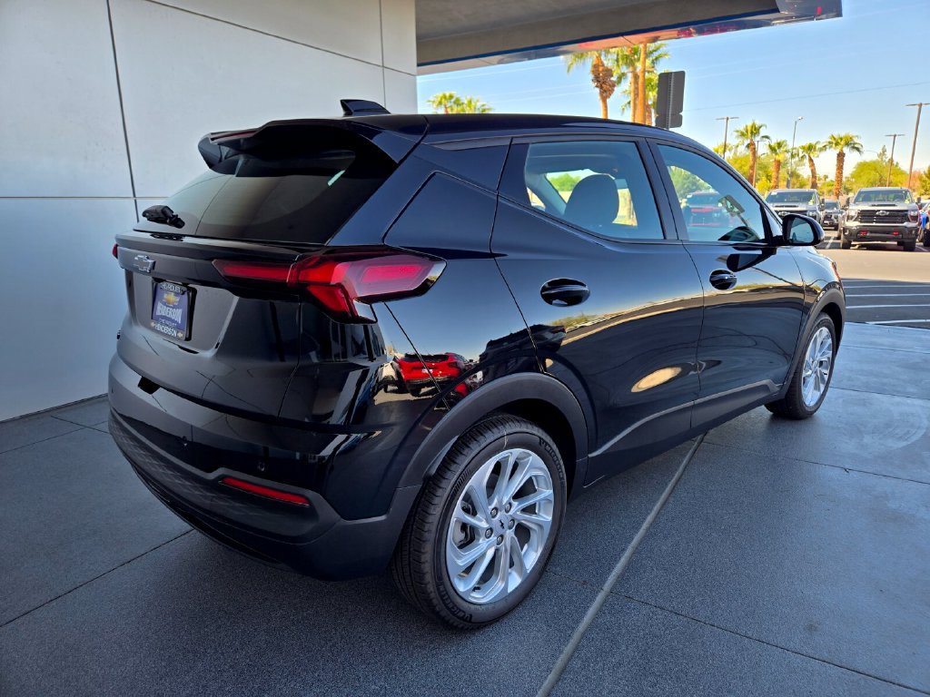 New 2027 Chevrolet Bolt LT SUV