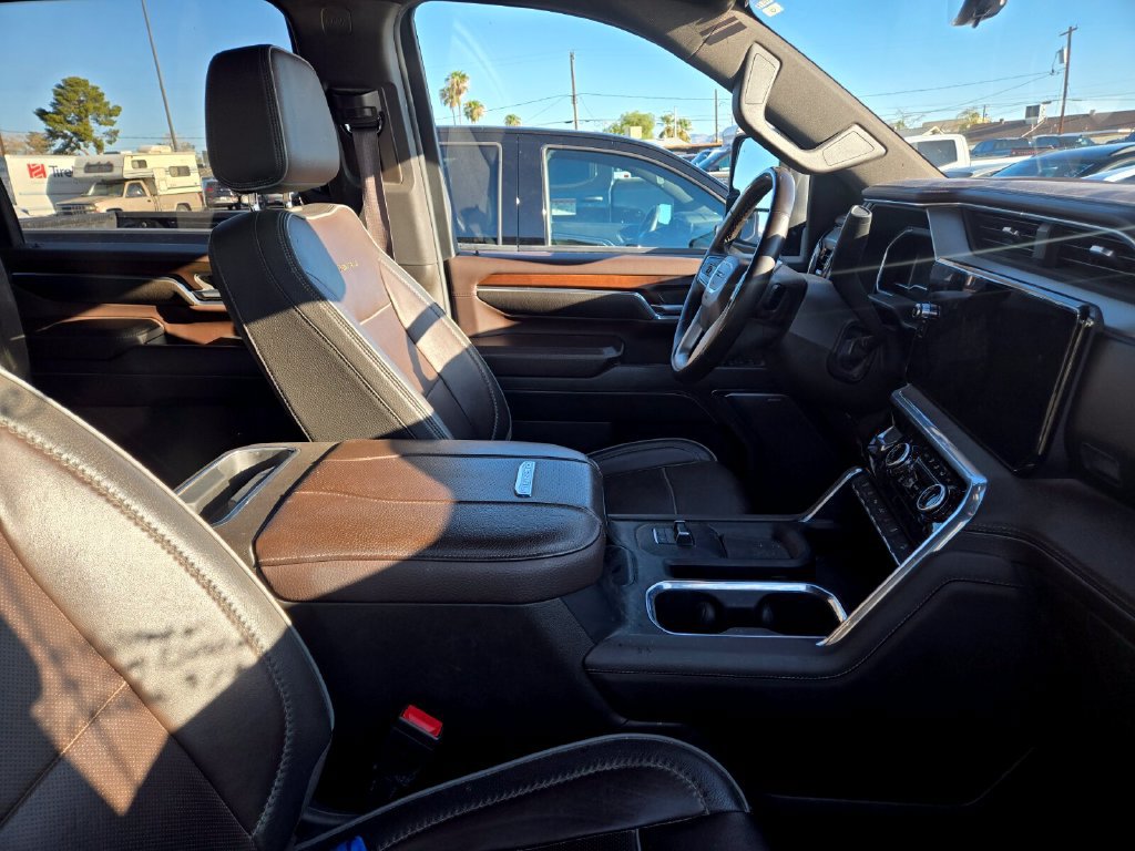 Used 2024 GMC Sierra 2500 HD Denali Truck