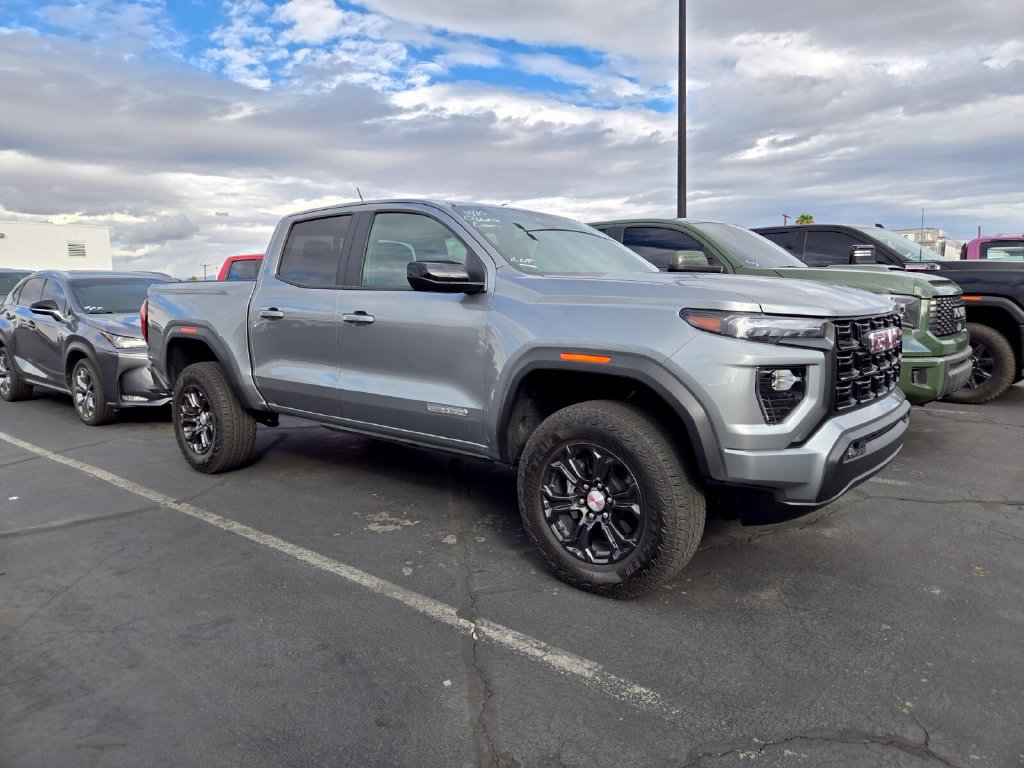 2024 GMC Canyon