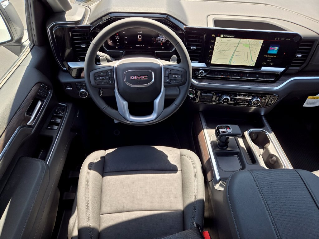 2026 GMC Sierra 1500 SLT - Photo 9