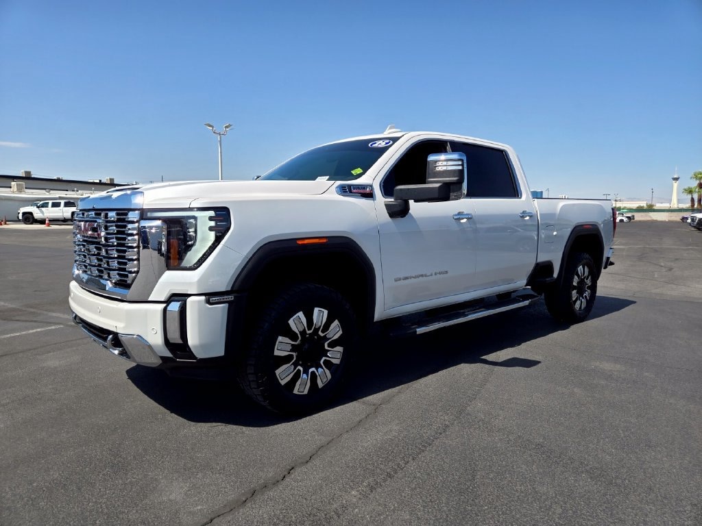 Used 2025 GMC Sierra 2500 HD Denali Truck