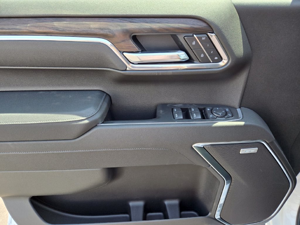 2026 GMC Sierra 1500 SLT - Photo 10