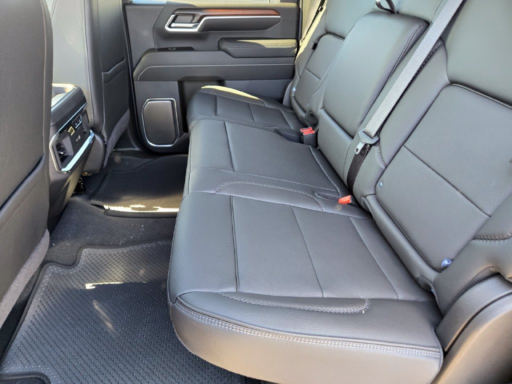 2026 GMC Sierra 2500HD Denali - Photo 8