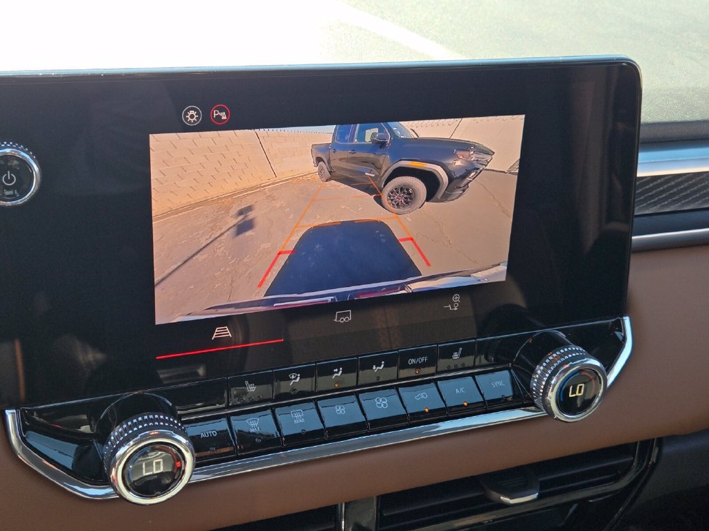2026 GMC Canyon AT4 - Photo 12