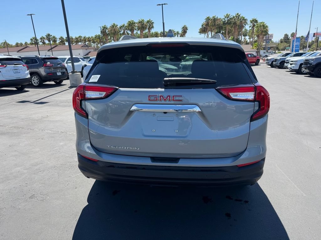 Used 2024 GMC Terrain SLE SUV