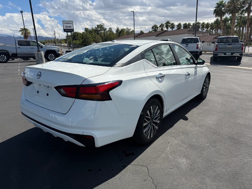 Used 2025 Nissan Altima SV