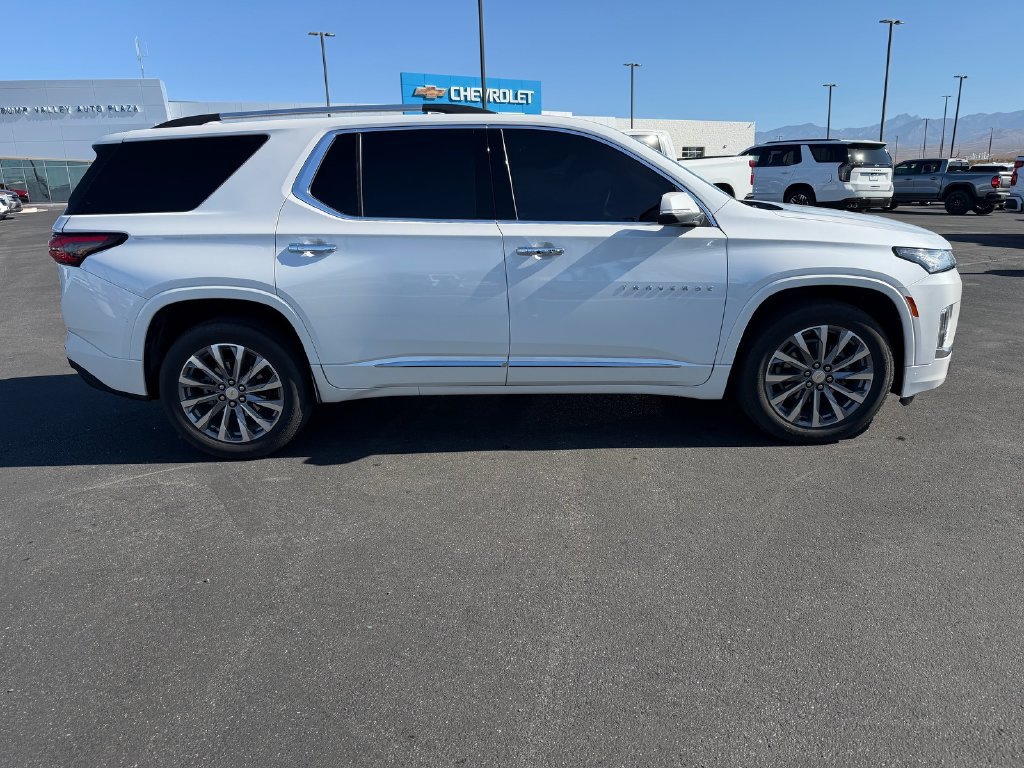 Used 2023 Chevrolet Traverse Premier SUV