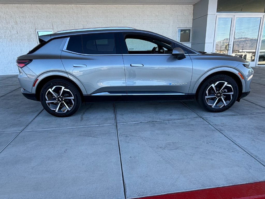 Used 2024 Chevrolet Equinox EV LT with VIN 3GN7DLRP9RS255893 for sale in Pahrump, NV