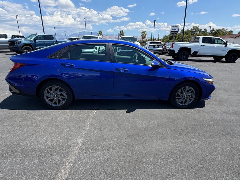 Used 2025 Hyundai Elantra Hybrid Blue