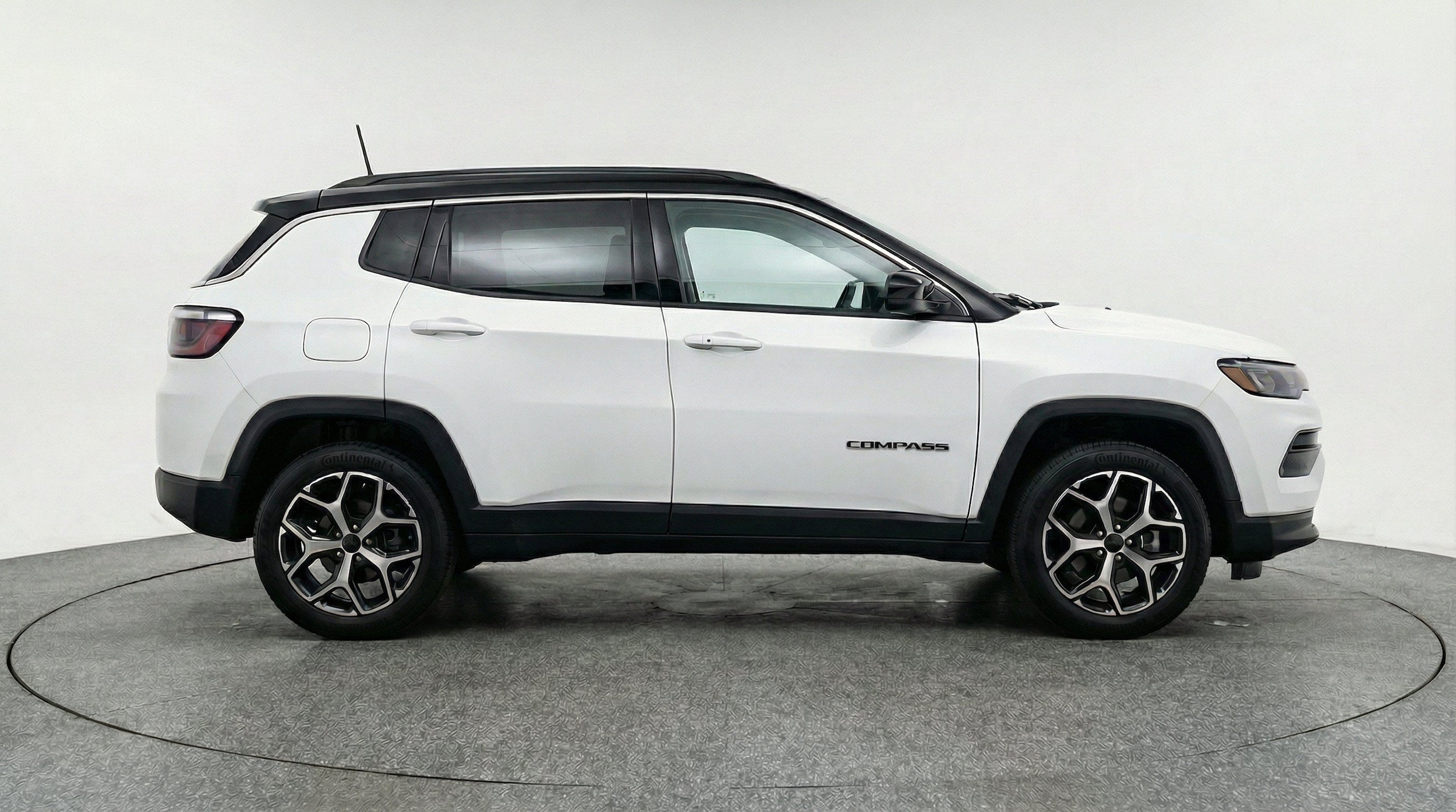 Thumbnail: 2025 Jeep Compass - 10