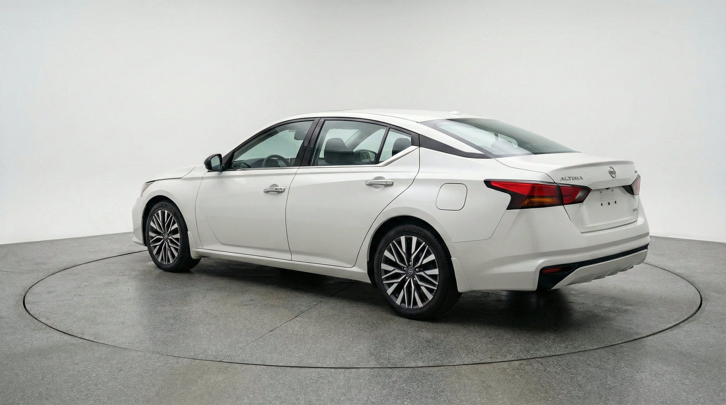 Thumbnail: 2025 Nissan Altima - 6