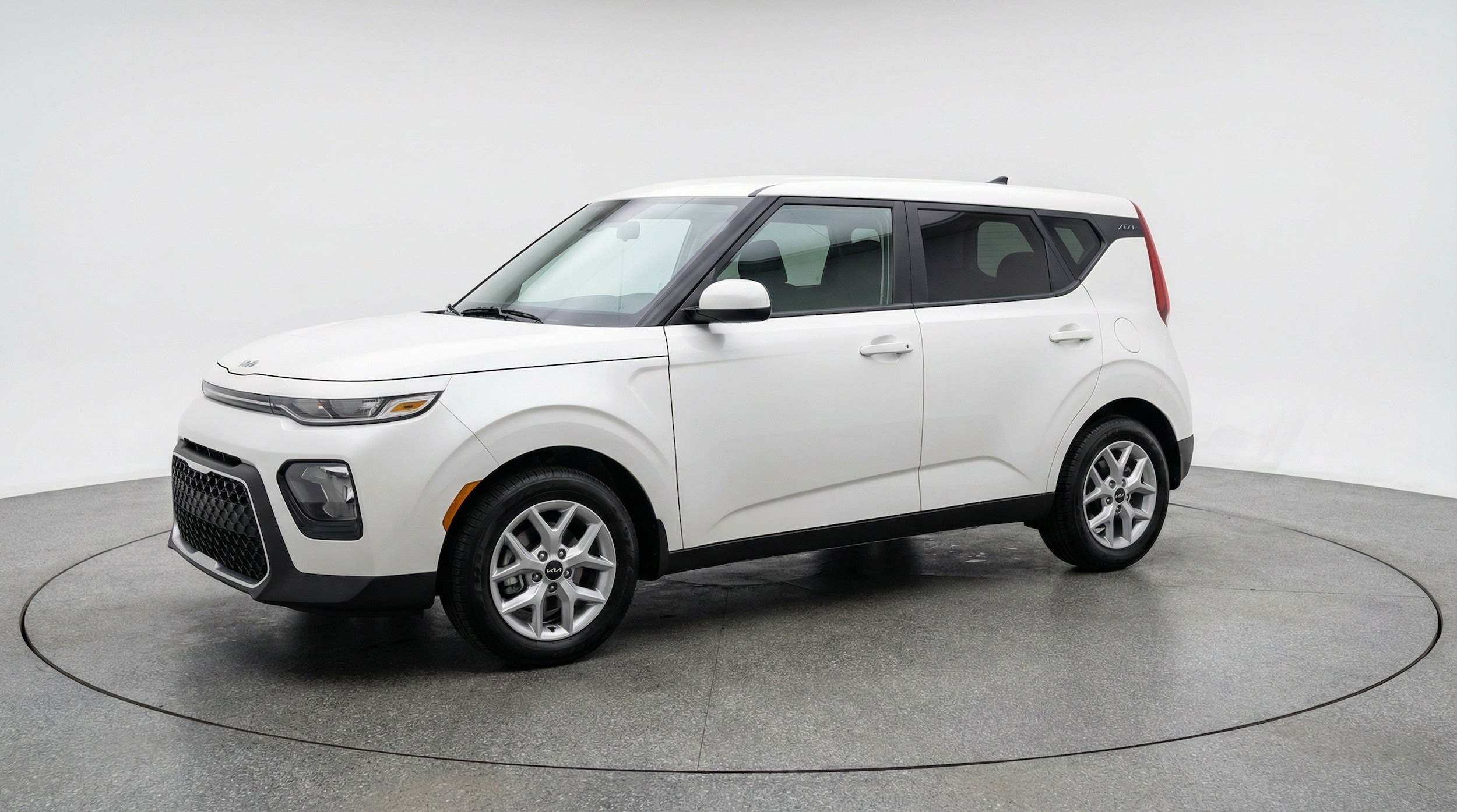 Thumbnail: 2025 Kia Soul - 3
