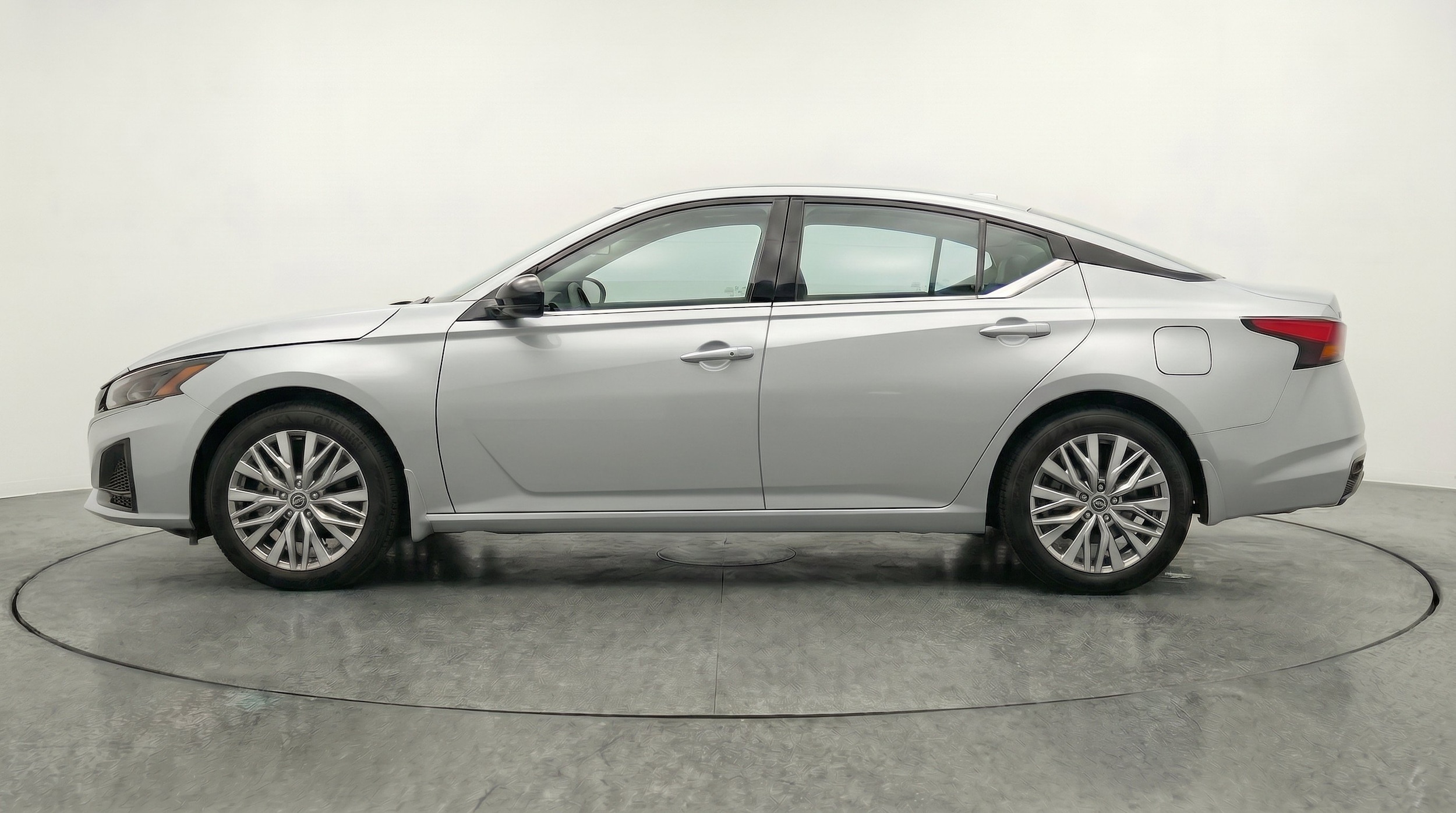 Thumbnail: 2026 Nissan Altima - 5