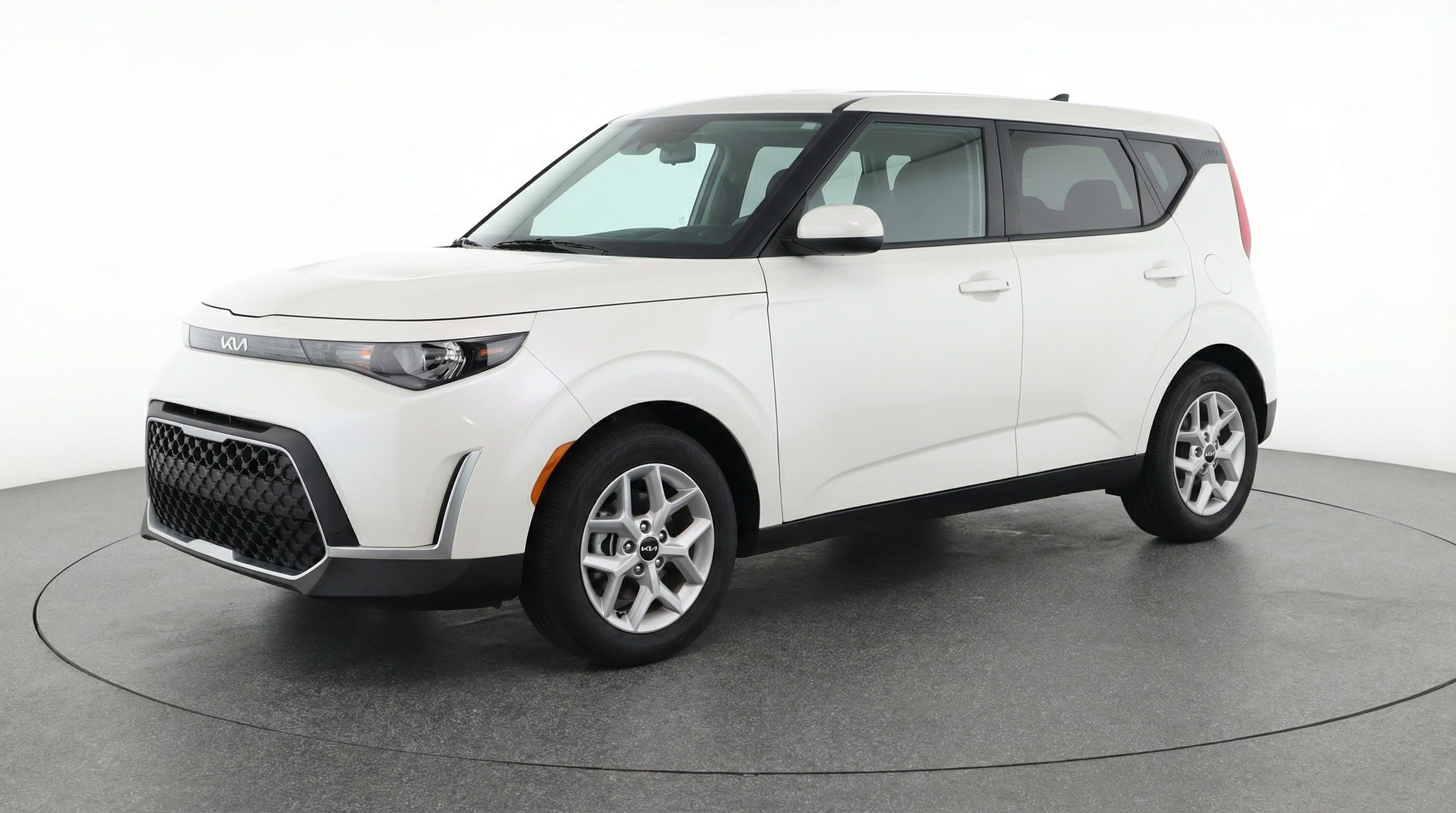 Thumbnail: 2025 Kia Soul - 3