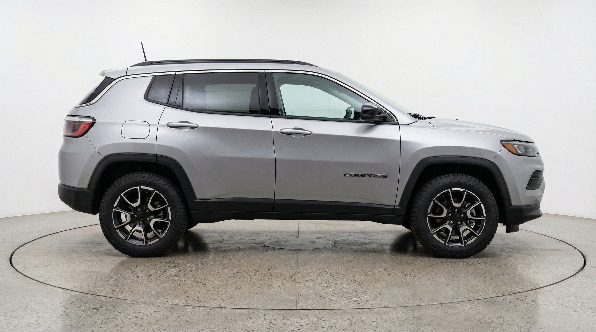 Thumbnail: 2025 Jeep Compass - 10