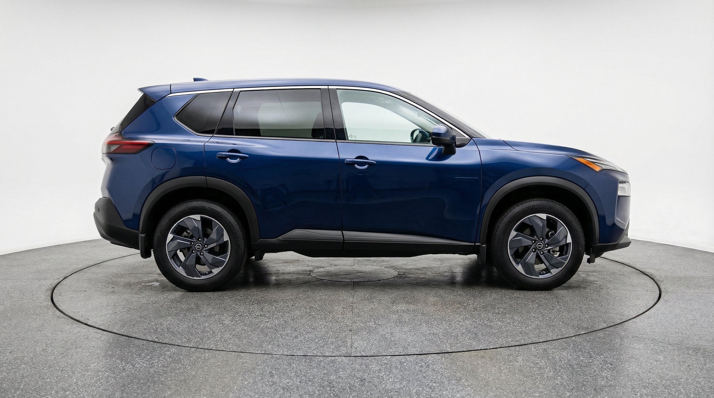 Thumbnail: 2025 Nissan Rogue - 10