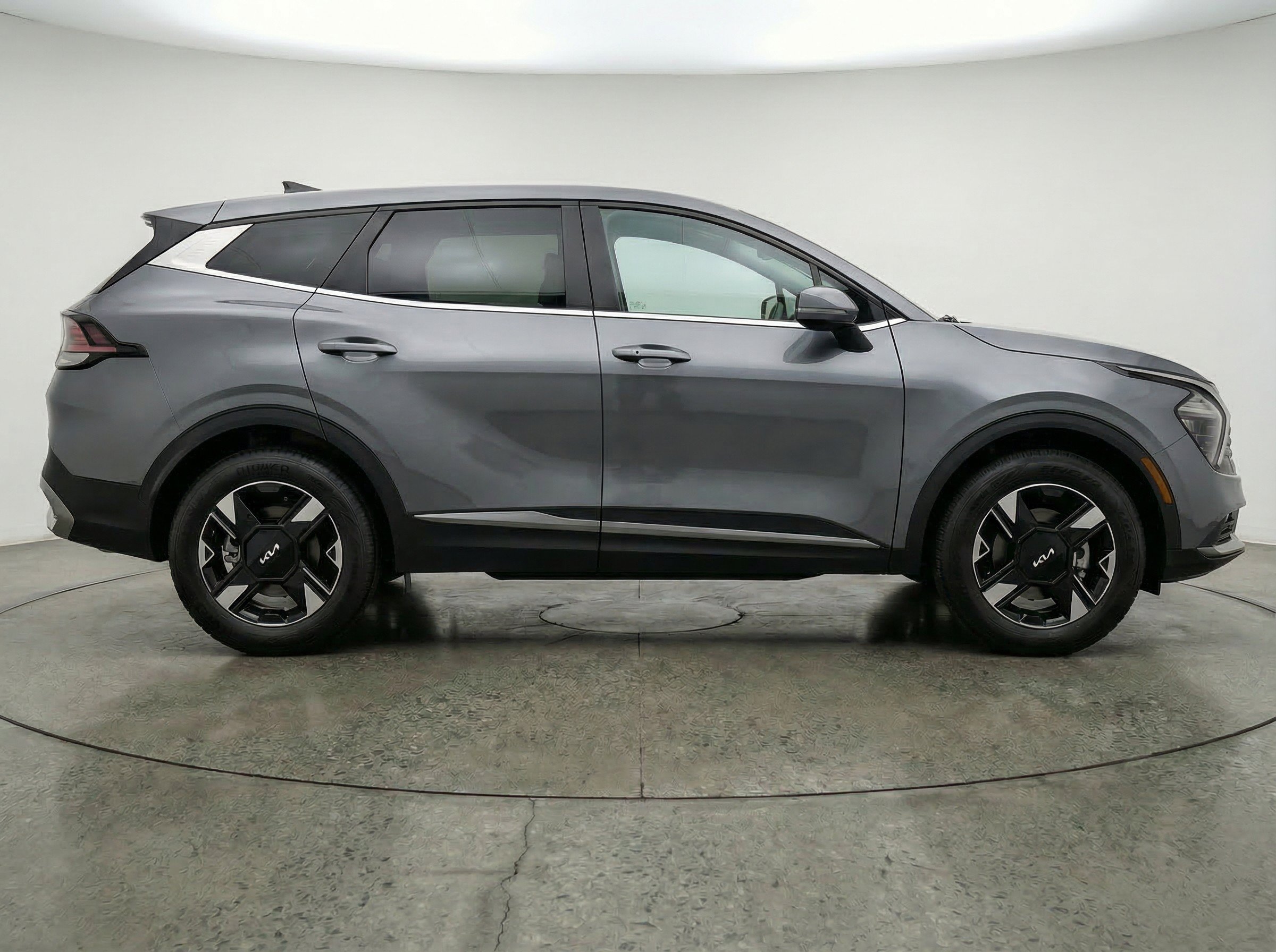 Thumbnail: 2026 Kia Sportage - 10