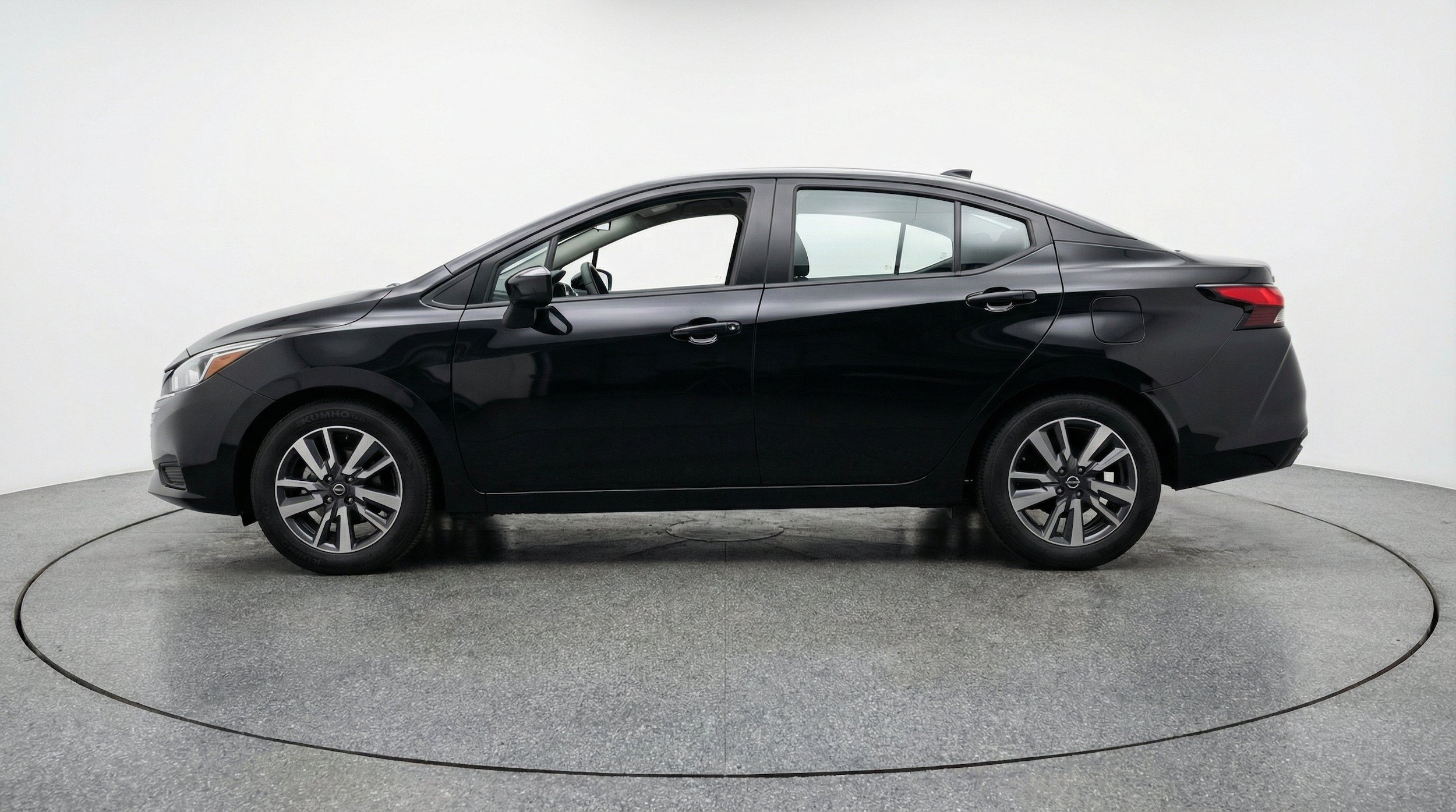 Thumbnail: 2025 Nissan Versa - 5