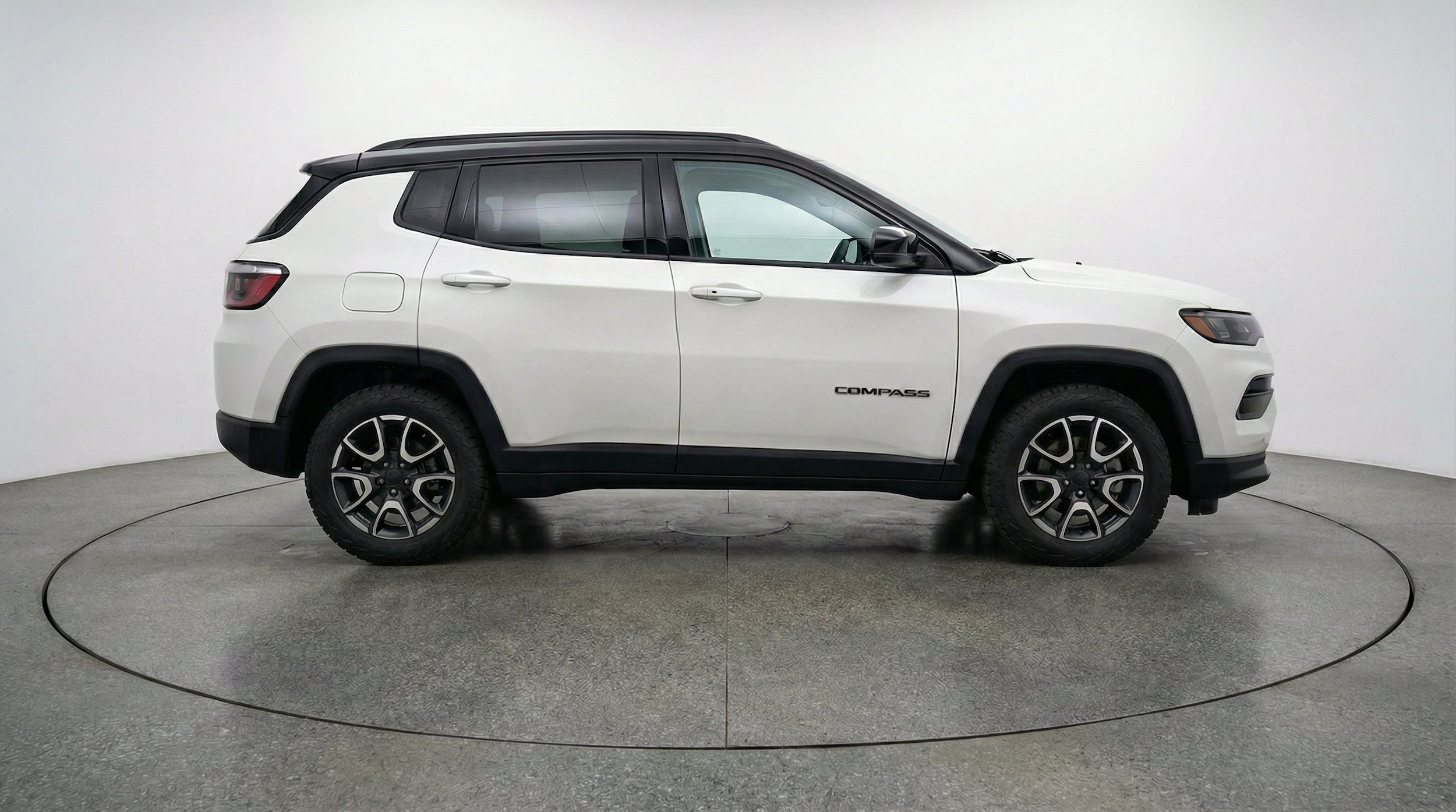 Thumbnail: 2025 Jeep Compass - 10