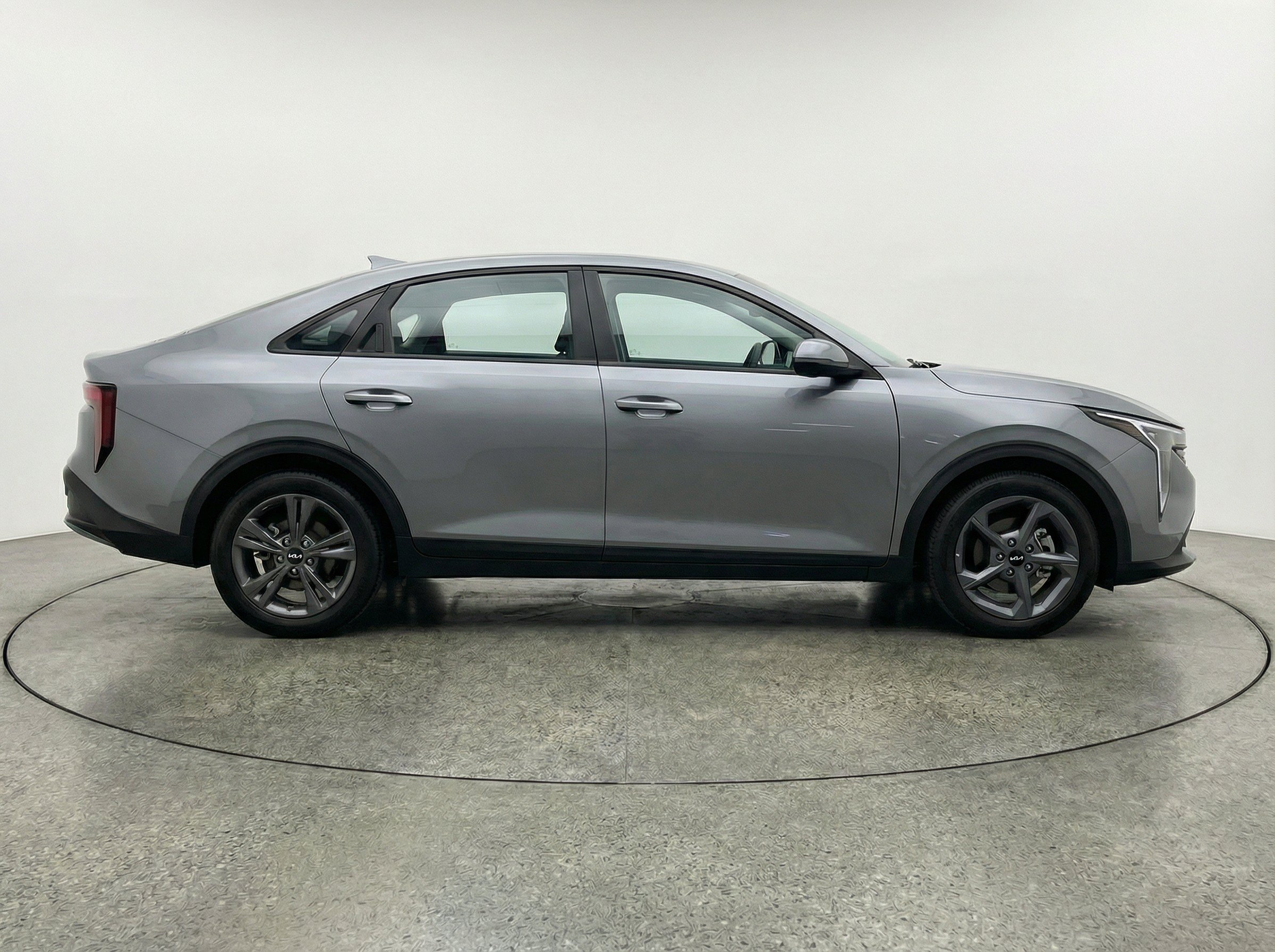 Thumbnail: 2025 Kia K4 - 10