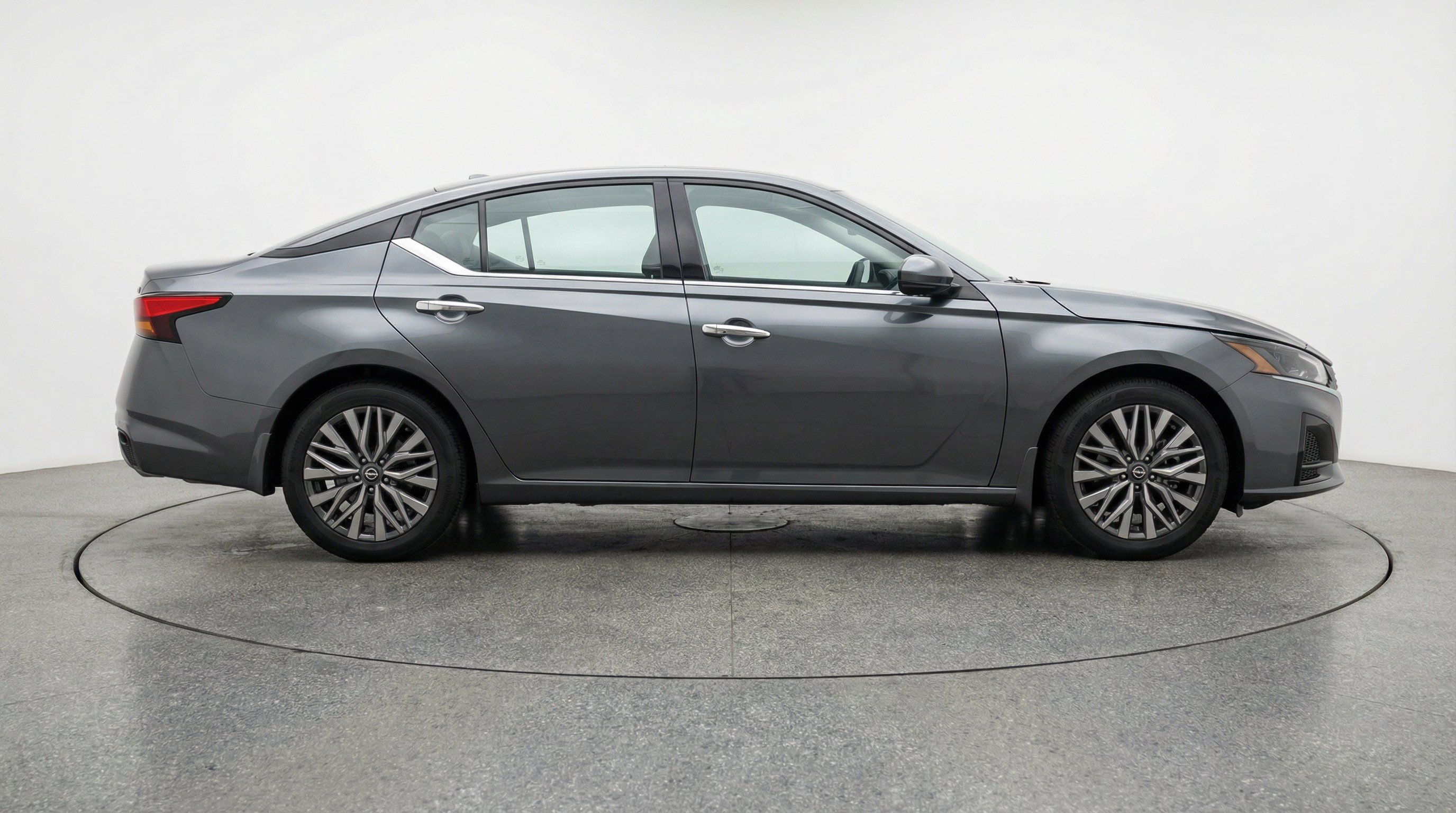 Thumbnail: 2025 Nissan Altima - 11