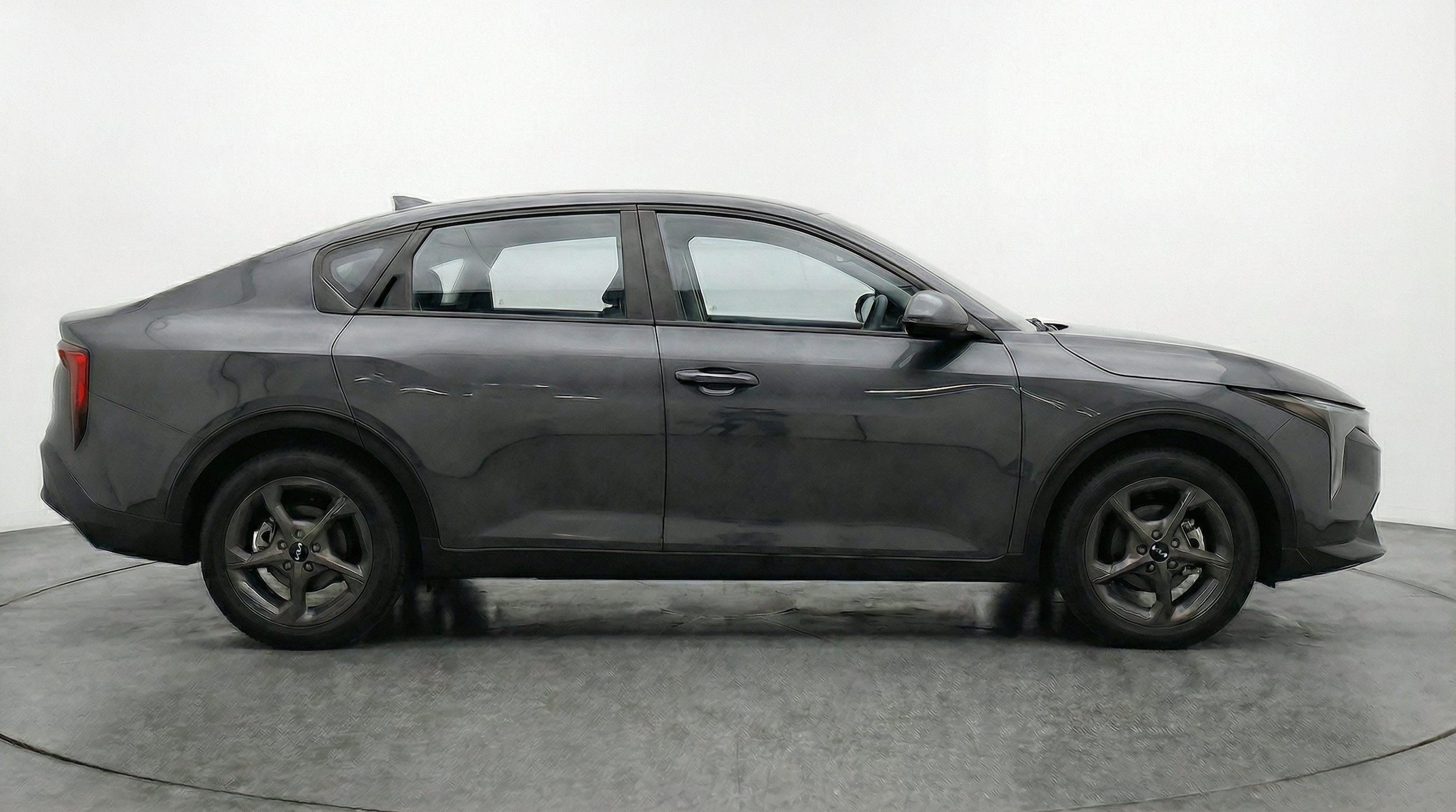 Thumbnail: 2025 Kia K4 - 10