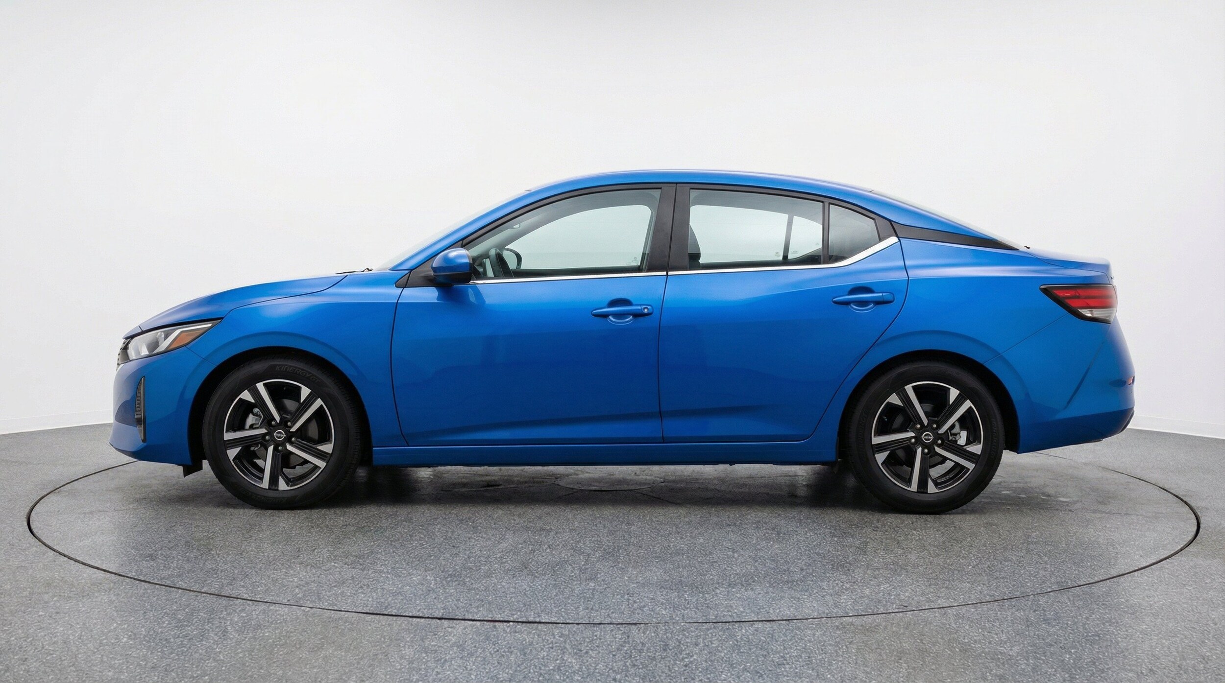 Thumbnail: 2025 Nissan Sentra - 5