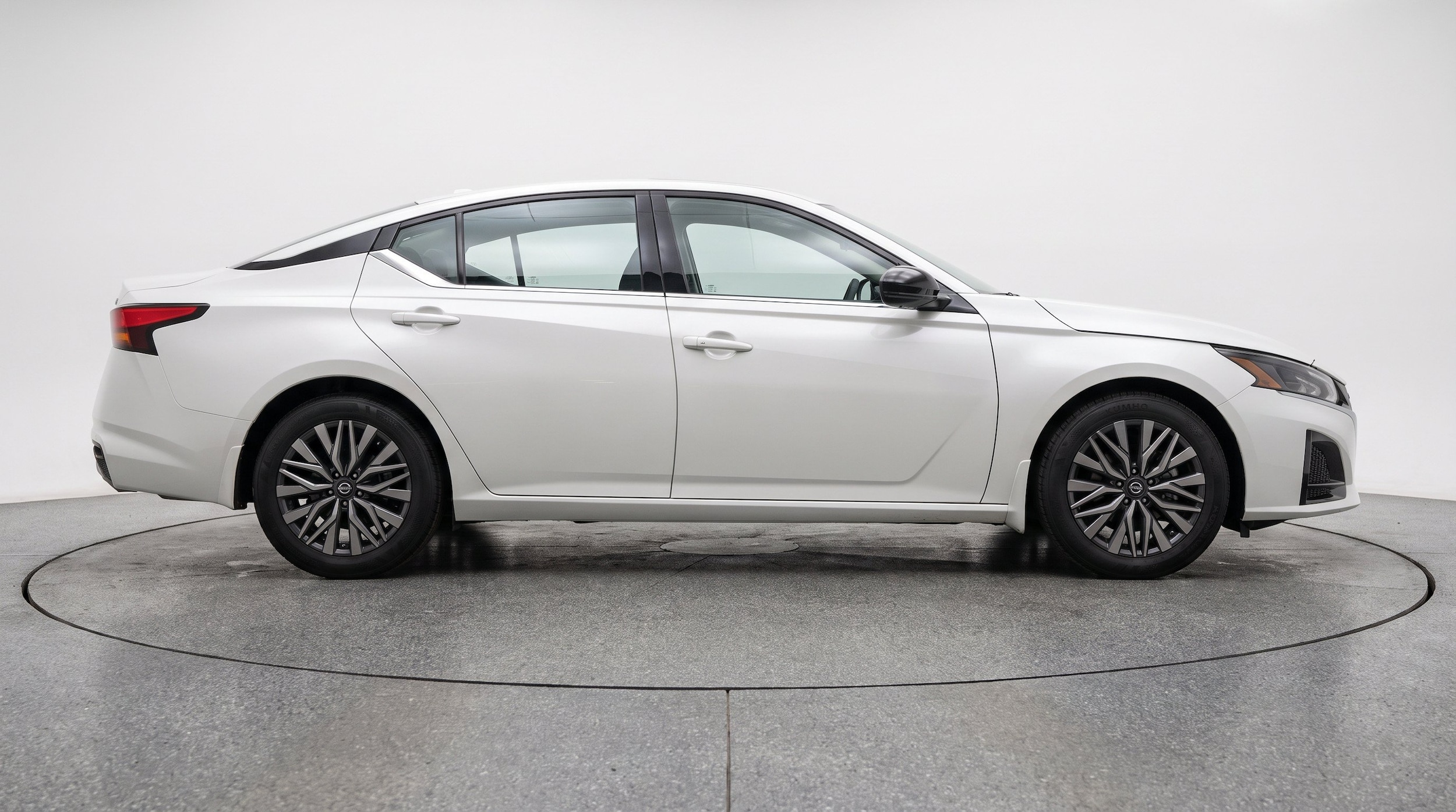 Thumbnail: 2026 Nissan Altima - 10