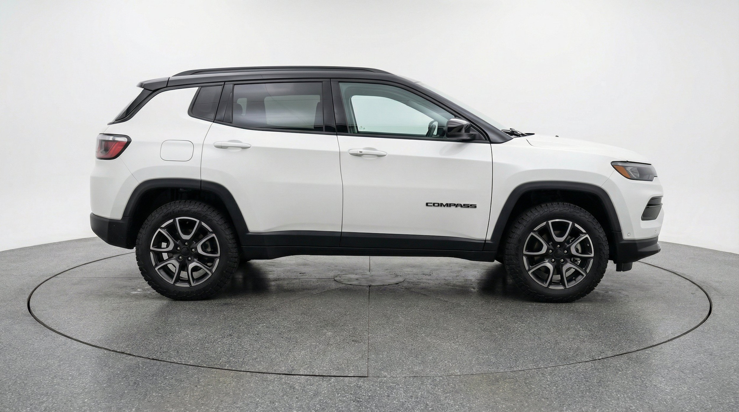 Thumbnail: 2025 Jeep Compass - 11