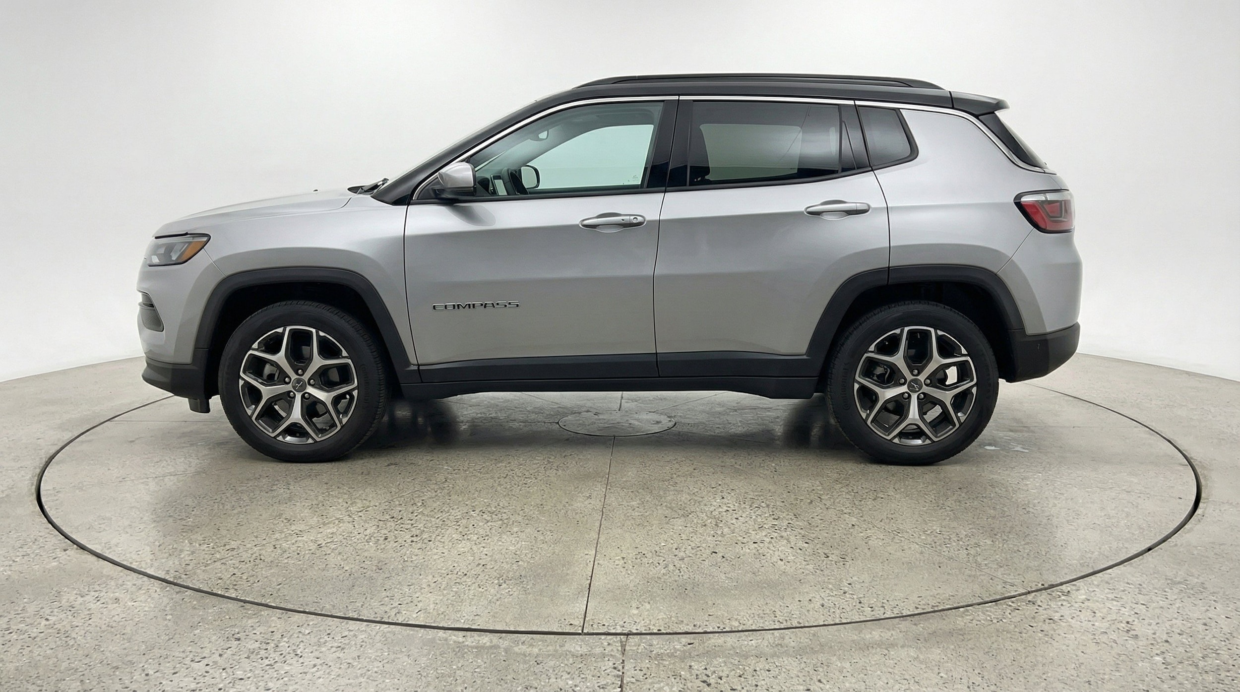 Thumbnail: 2025 Jeep Compass - 5
