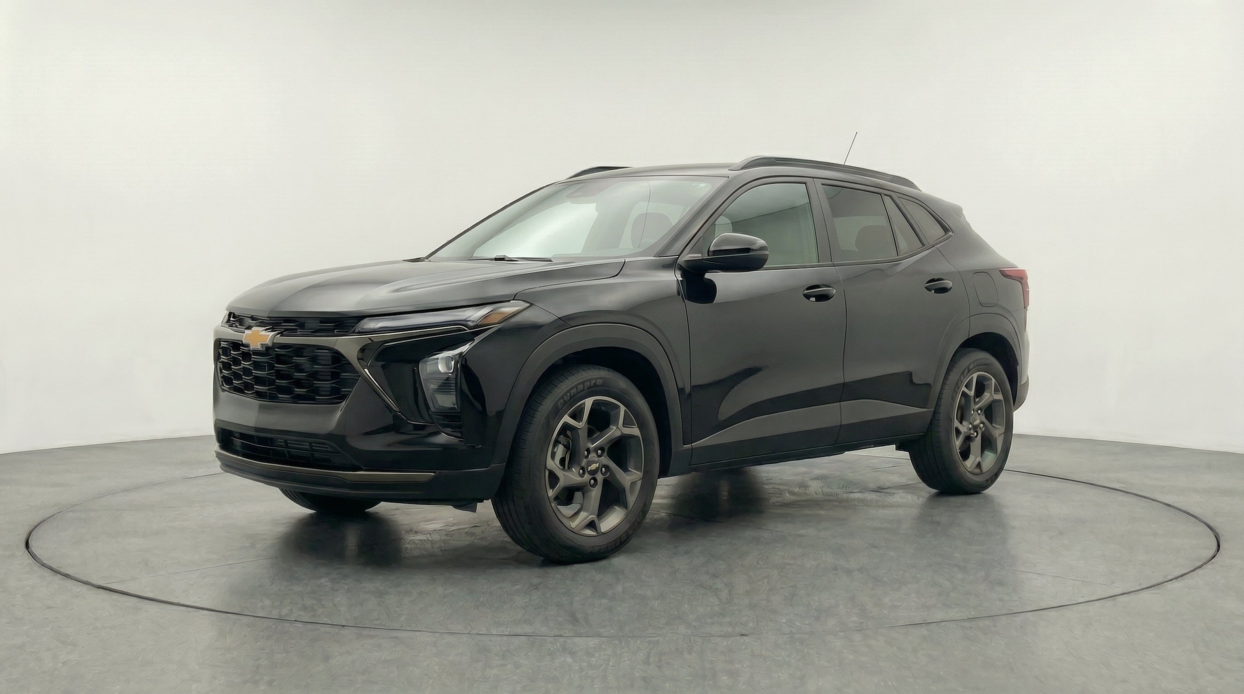Thumbnail: 2025 Chevrolet Trax - 3