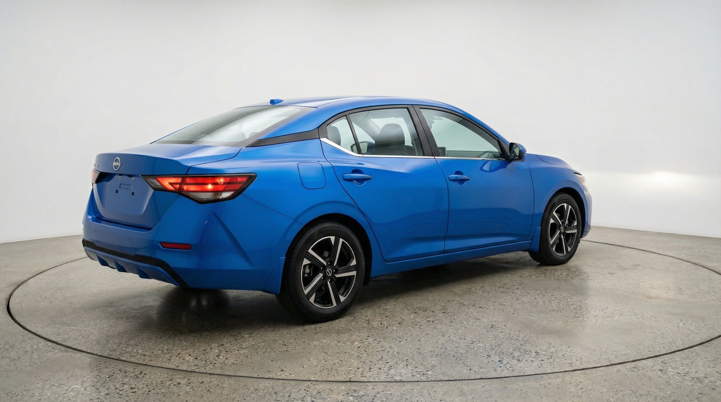 Thumbnail: 2025 Nissan Sentra - 9