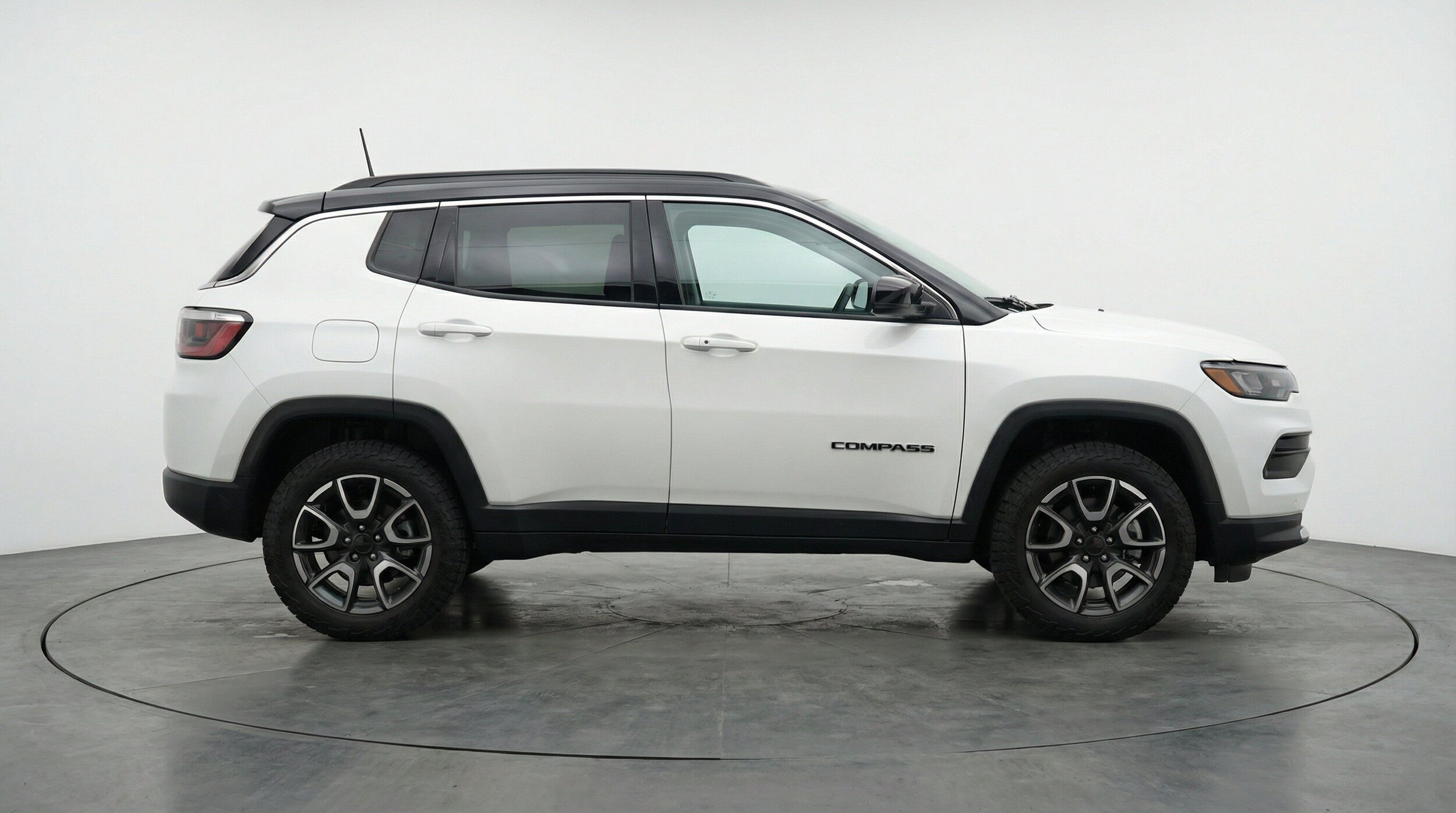 Thumbnail: 2025 Jeep Compass - 10