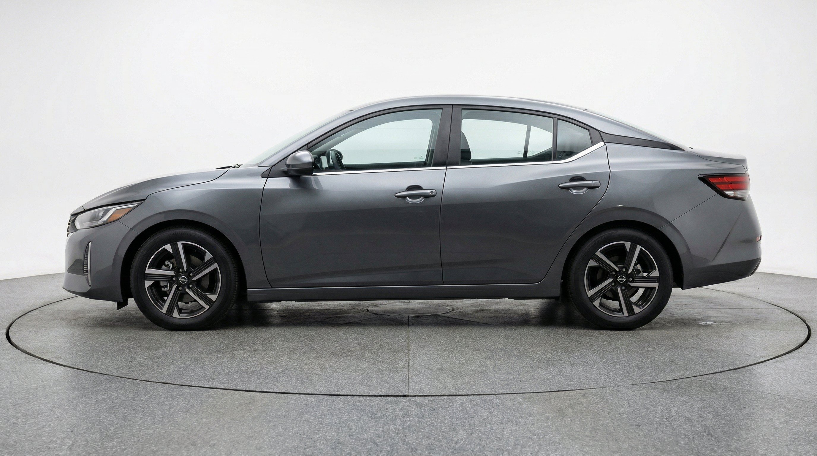 Thumbnail: 2025 Nissan Sentra - 5
