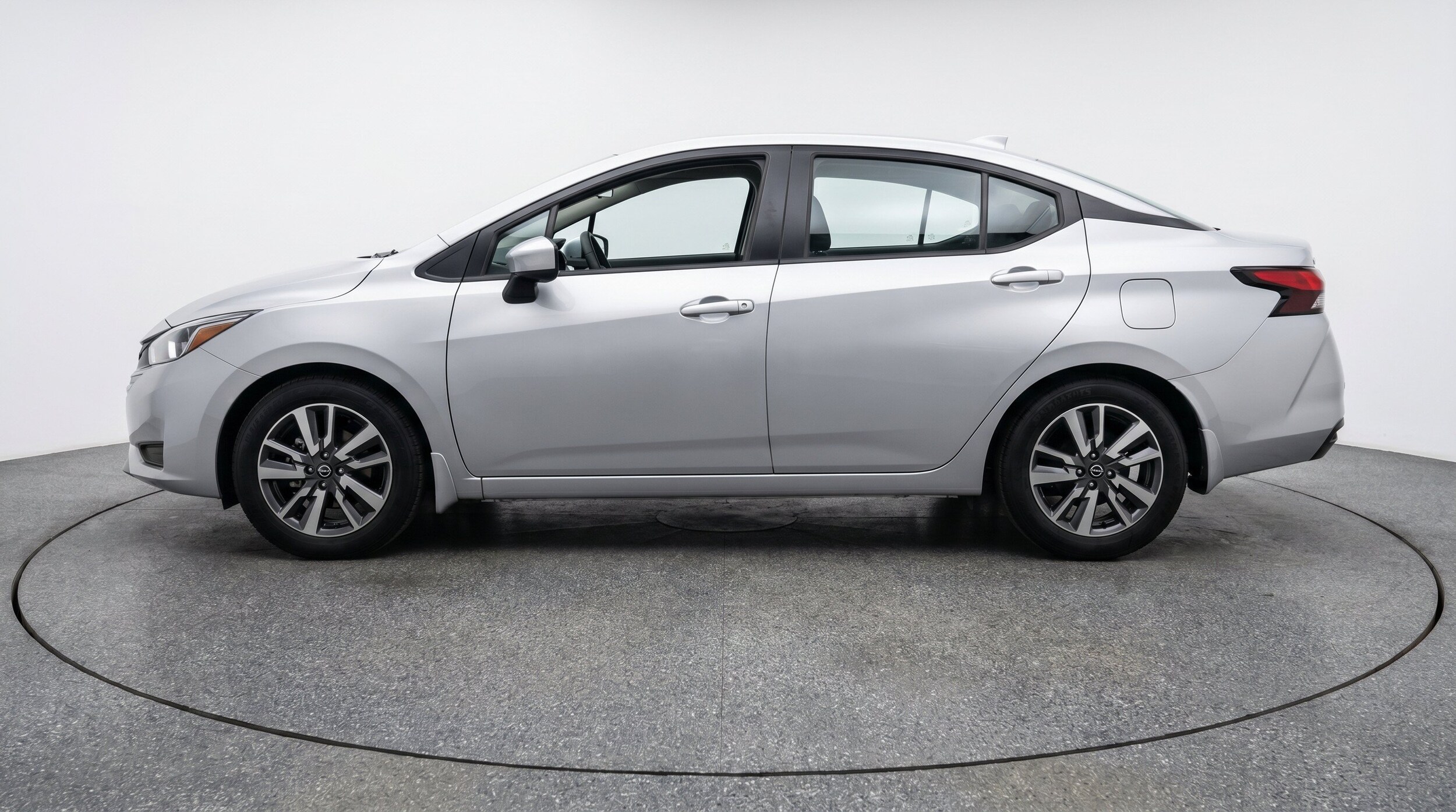Thumbnail: 2025 Nissan Versa - 5