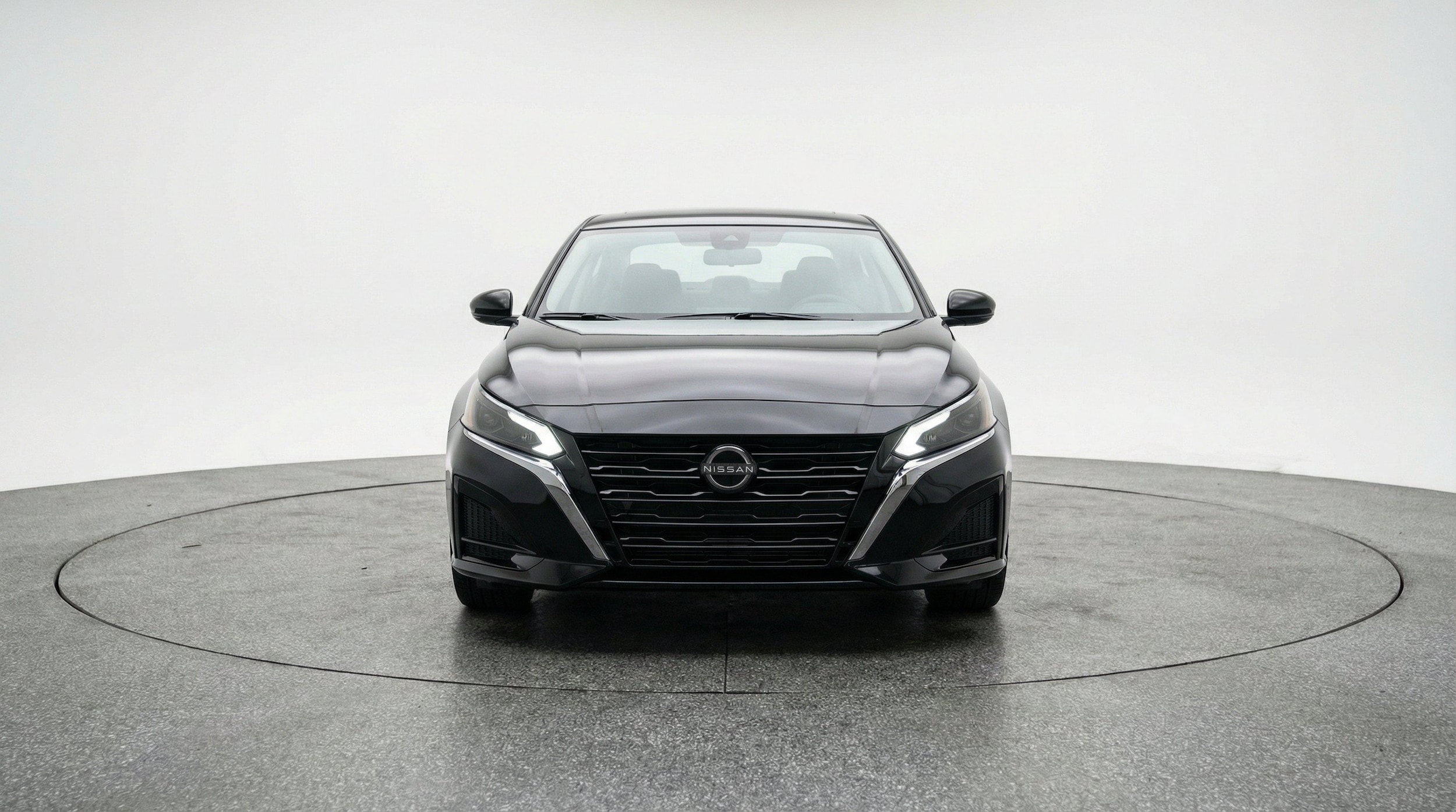Thumbnail: 2025 Nissan Altima - 2