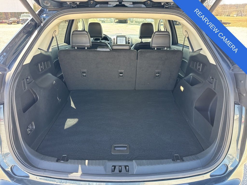 2023 Ford Edge SEL - Photo 13