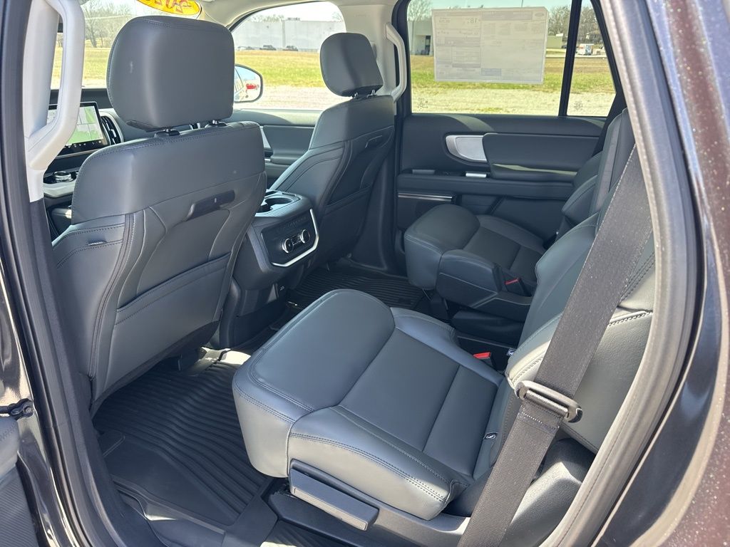 2026 Ford Expedition Active - Photo 21