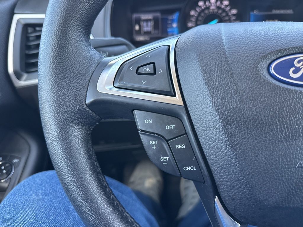 2023 Ford Edge SEL - Photo 24