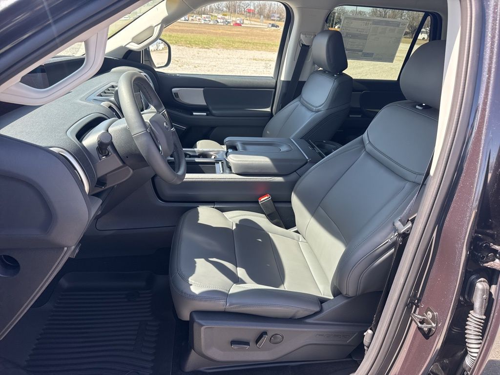 2026 Ford Expedition Active - Photo 25